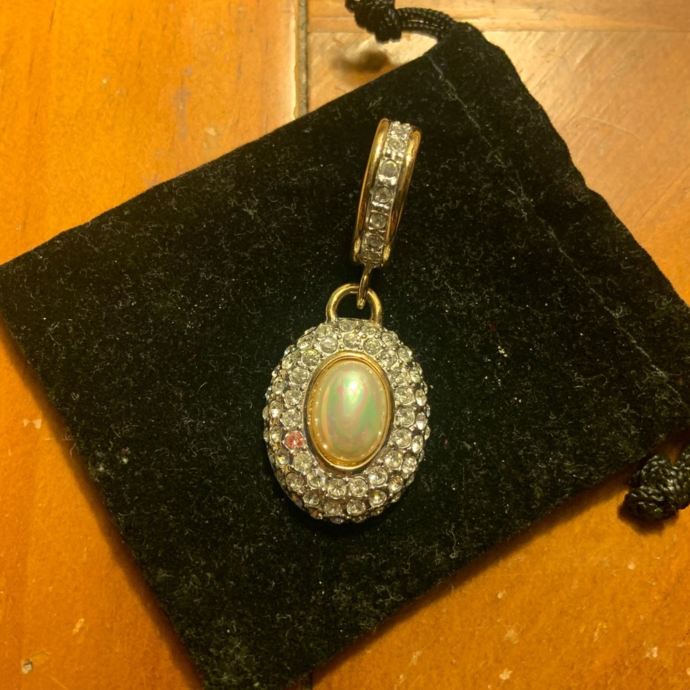 Vintage Carolee Clip